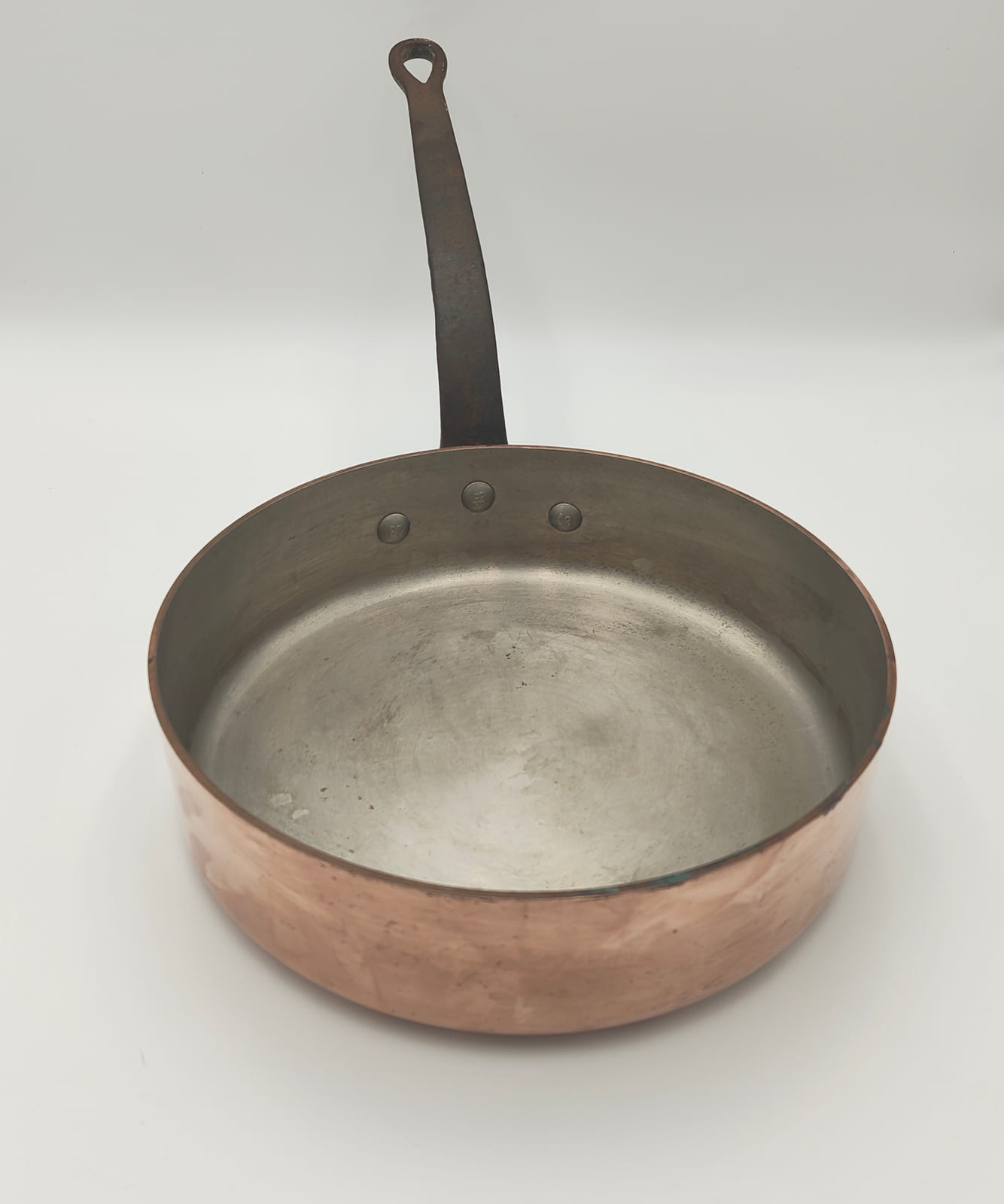 Long iron handle on a 29 cm E. Dehillerin copper sauté pan