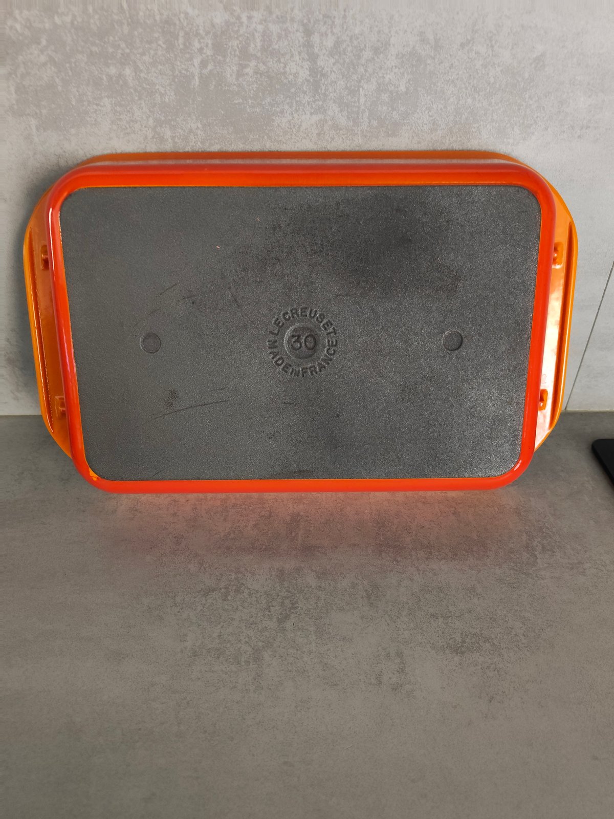 Vintage Le Creuset enamelled cast iron baking dish, size 30 — photo 2
