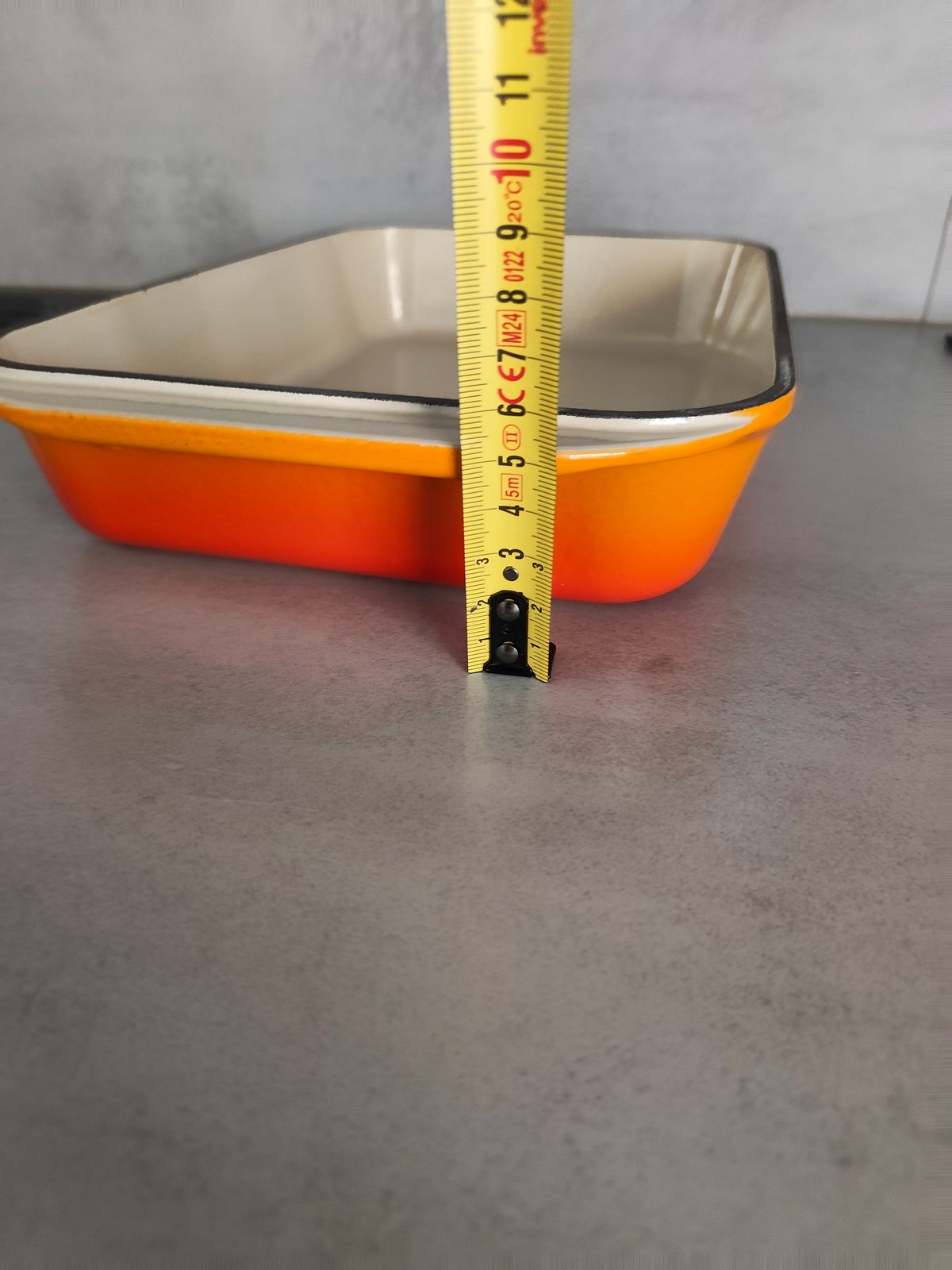 Vintage Le Creuset enamelled cast iron baking dish, size 30 — photo 8