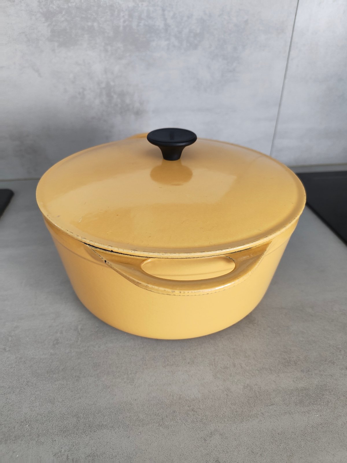 Cousances Cast Iron Dutch Oven No. 24 – Made in France – Vintage Enameled Casserole — photo 2