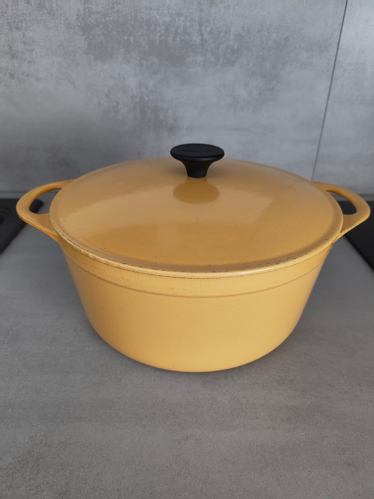 Cousances Cast Iron Dutch Oven No. 24 – Made in France – Vintage Enameled Casserole — photo 4