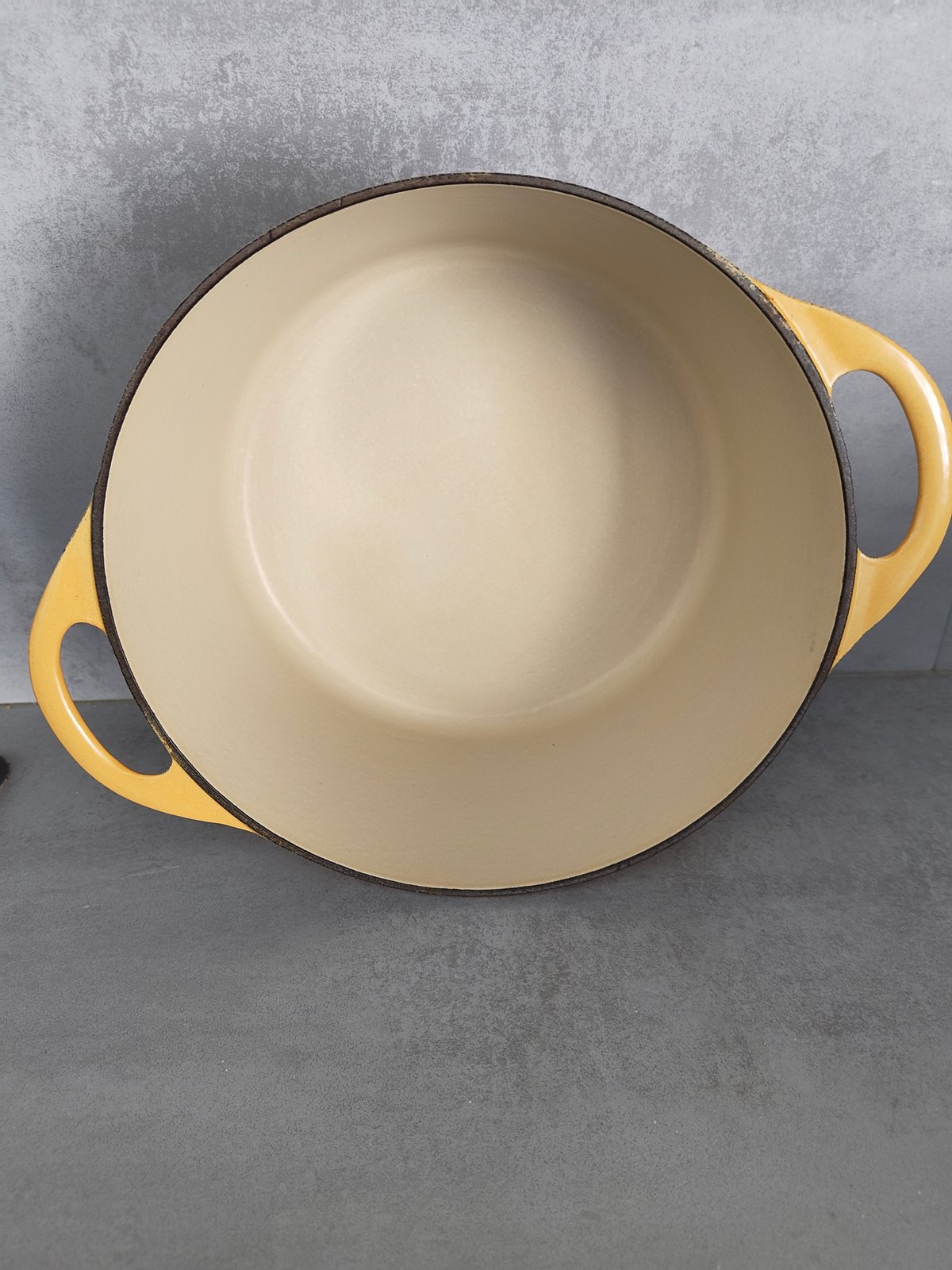 Cousances Cast Iron Dutch Oven No. 24 – Made in France – Vintage Enameled Casserole — photo 8
