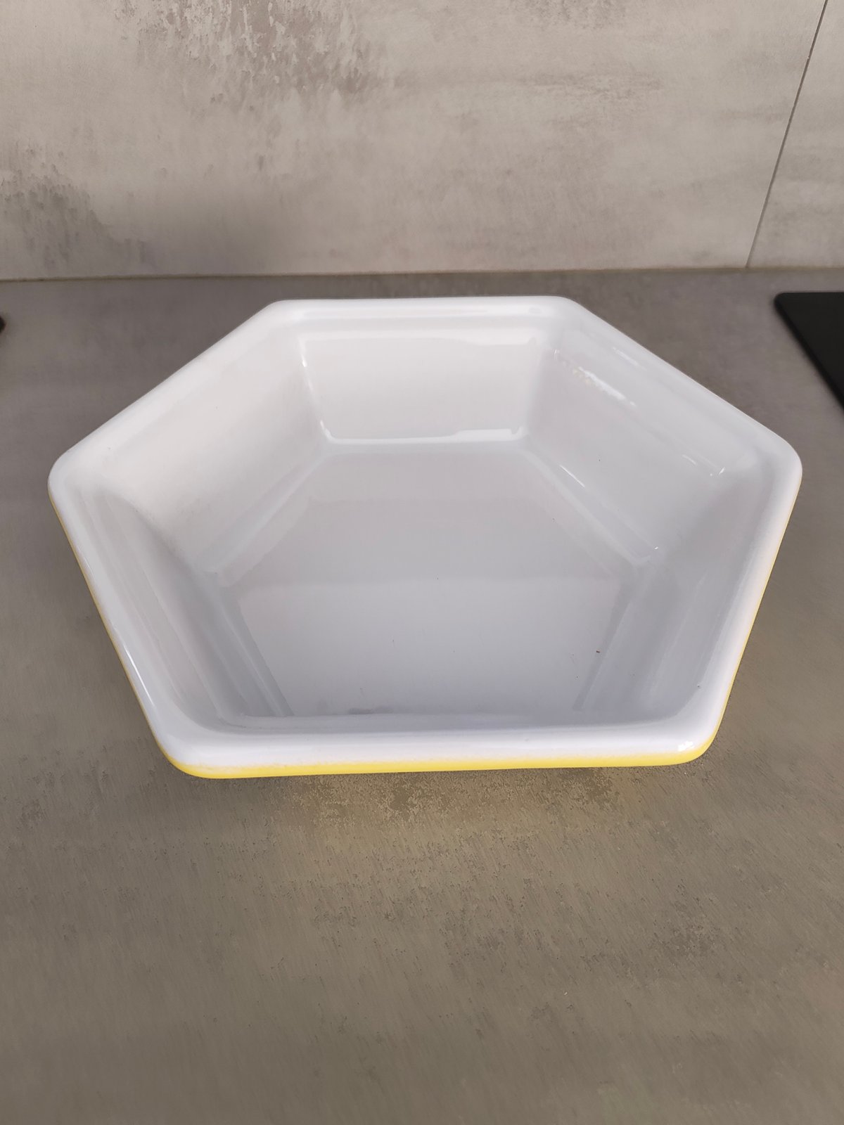 Emile Henry “Gastron” Ceramic Plate – Made in France – Yellow Hexagon Dish
