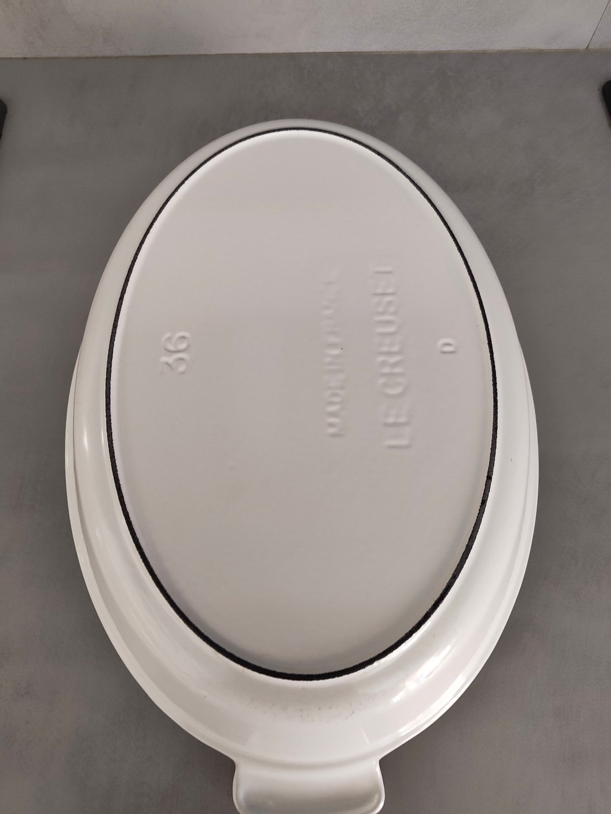 Large Vintage Le Creuset baking dish 36 – White Enamel Made in France — photo 9