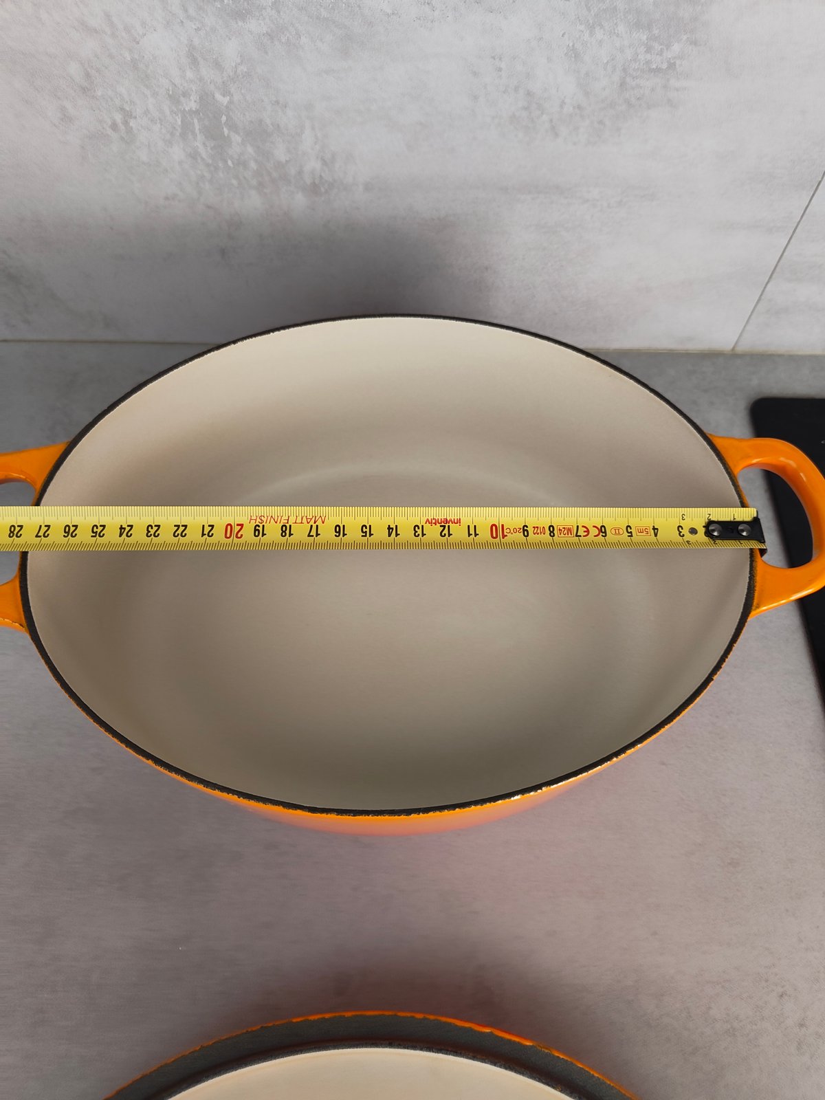 Le Creuset Cast Iron Dutch Oven / Casserole – Orange – Made in France – Enameled Cast Iron — photo 10