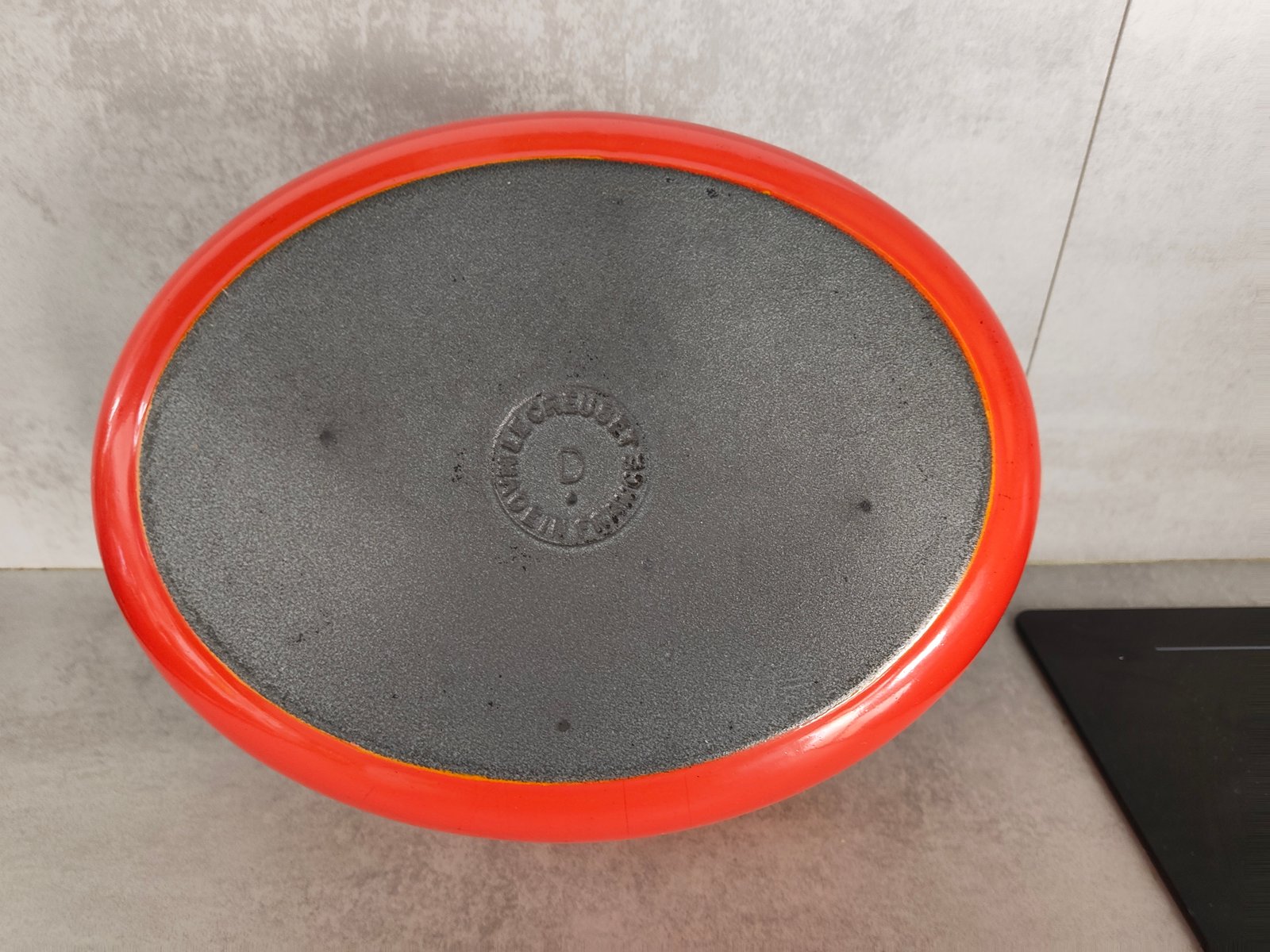 Le Creuset Cast Iron Dutch Oven / Casserole – Orange – Made in France – Enameled Cast Iron — photo 12