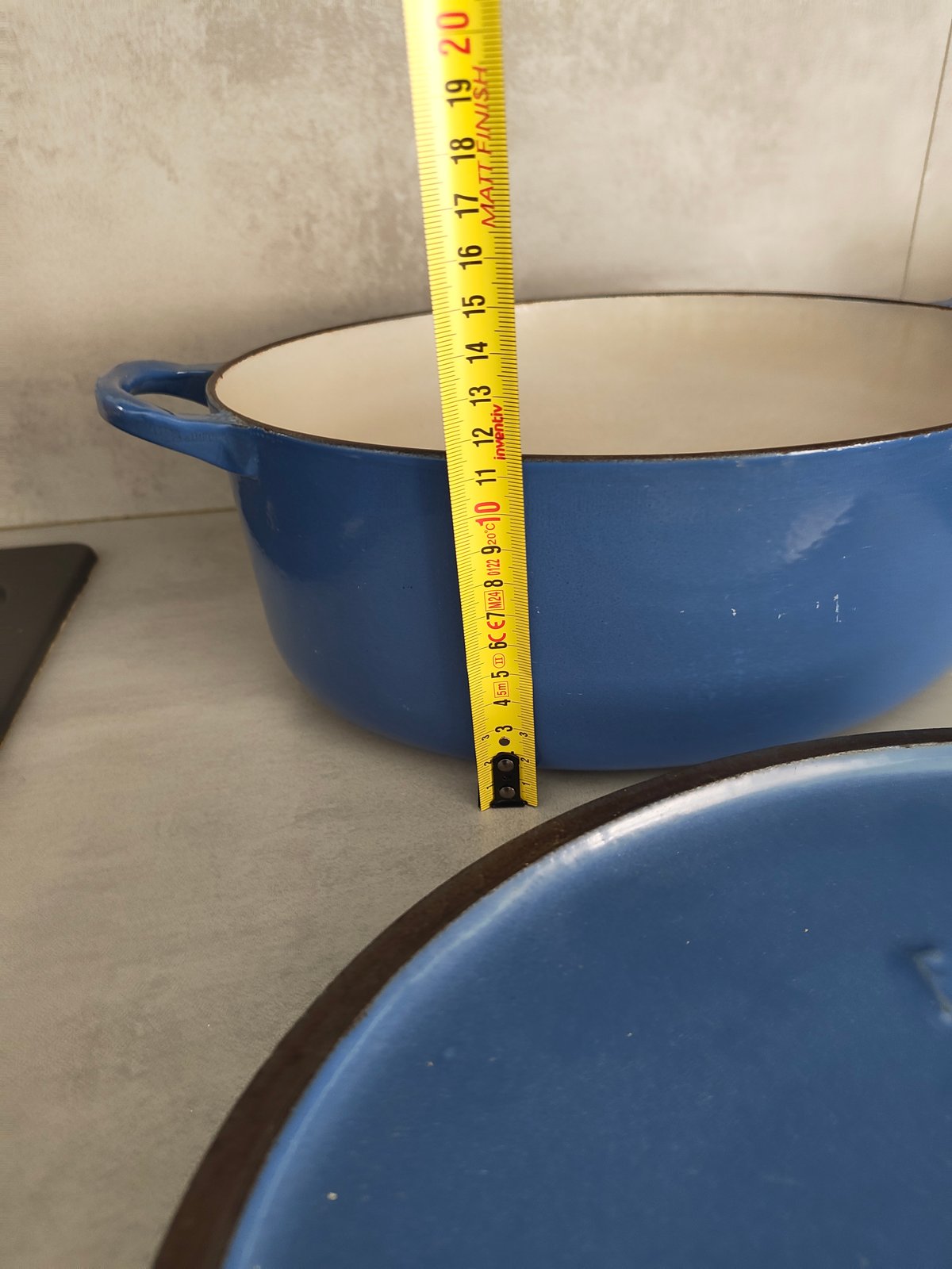 Le Creuset Cast Iron Oval Dutch Oven – Blue – Made in France – Enameled Casserole Pot — photo 6