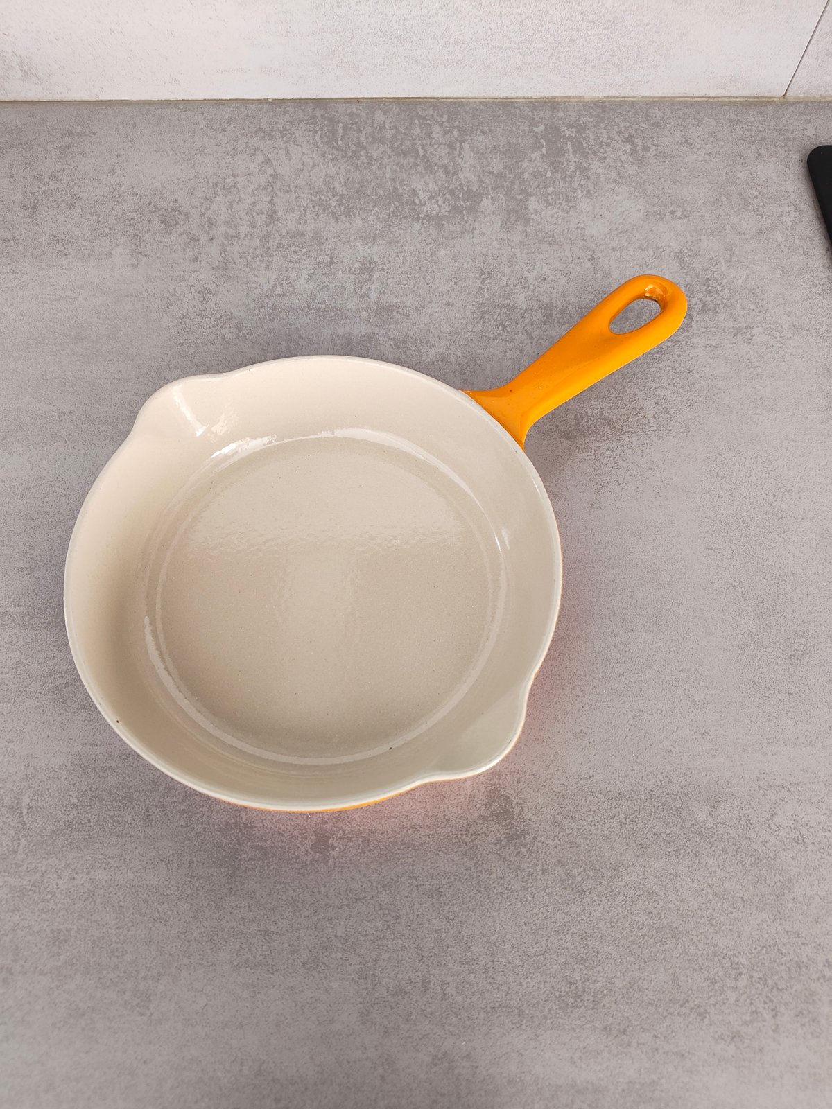 Le Creuset Cast Iron Skillet No.16 – Orange – Made in France – Small Frying Pan — photo 3
