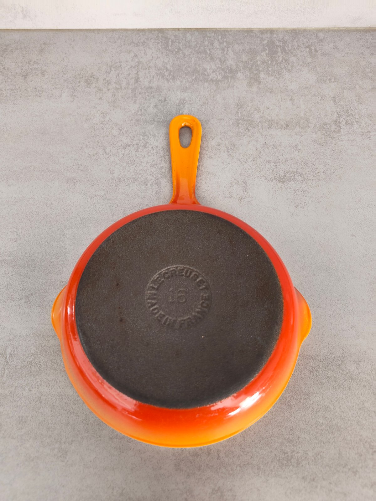Le Creuset Cast Iron Skillet No.16 – Orange – Made in France – Small Frying Pan — photo 5