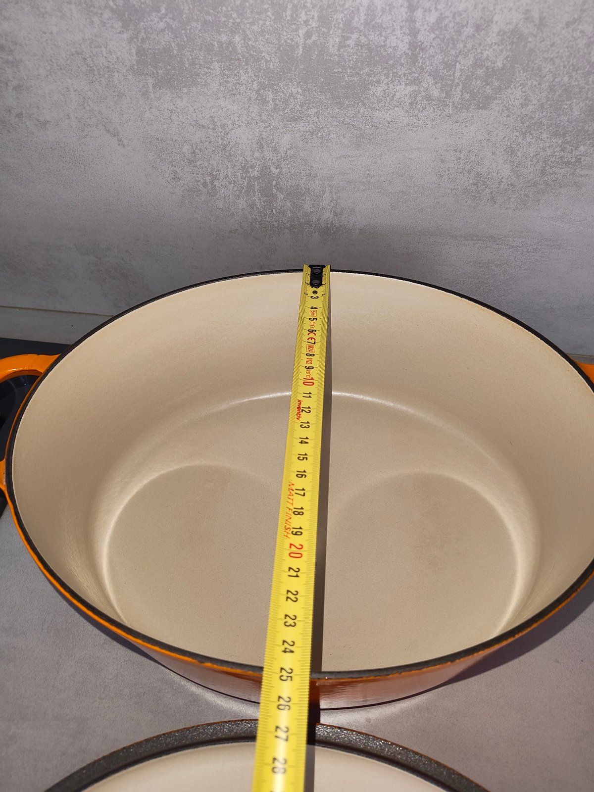 Le Creuset Cocotte Ovale Vintage – Fonte Émaillée – Orange Iconique — photo 17