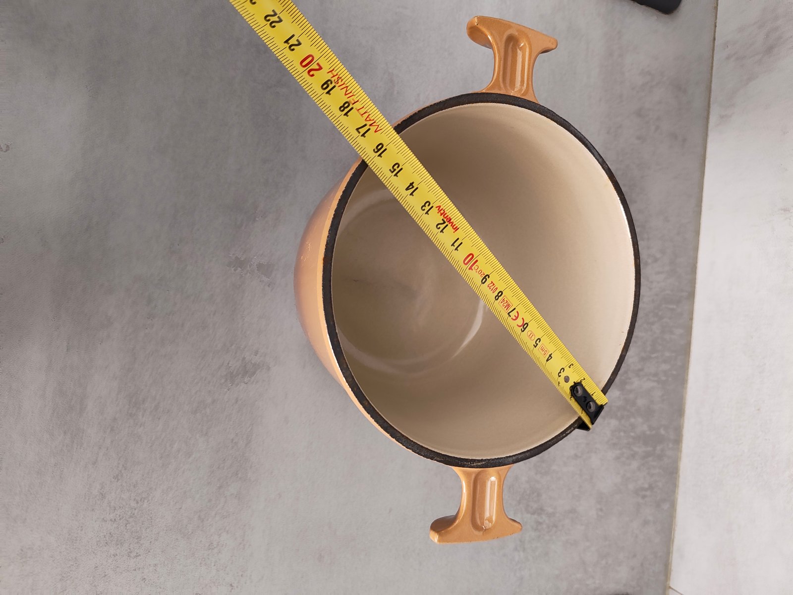 Le Creuset Enameled Cast Iron pot – “La Mama” Collection by Enzo Mari — photo 7