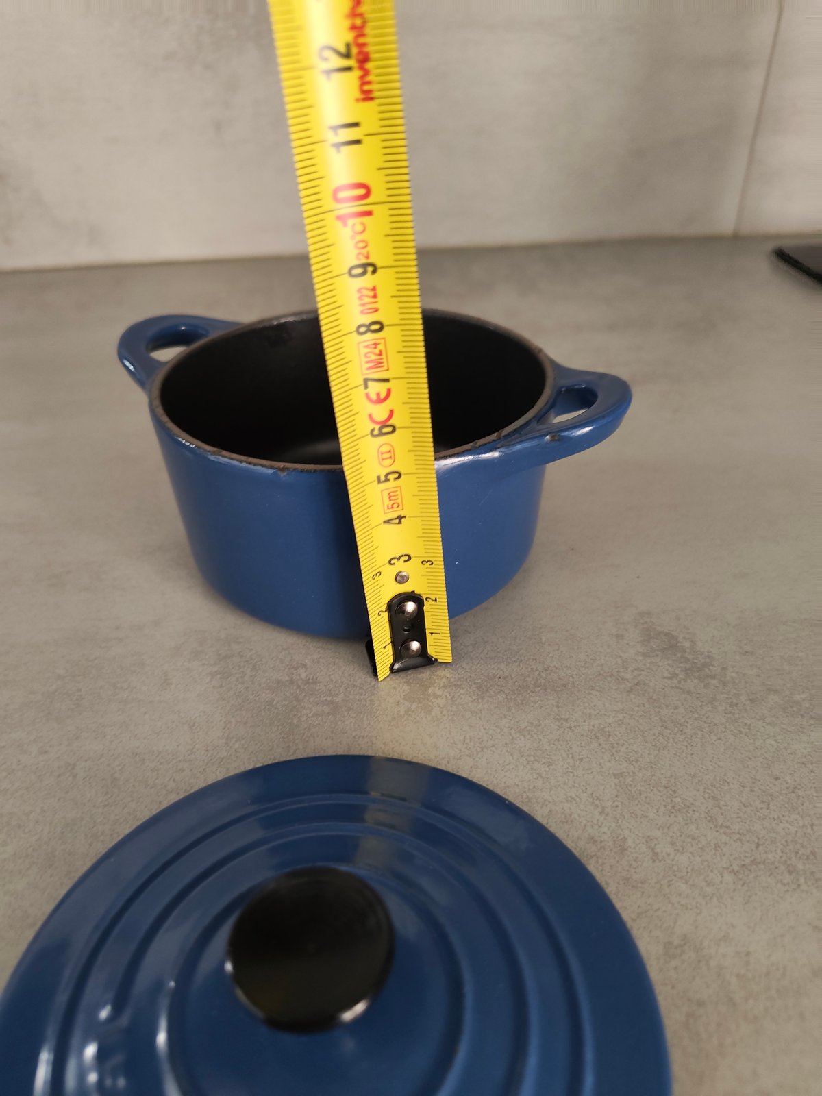Le Creuset Mini Cast Iron Cocotte – Blue – With Lid — photo 4
