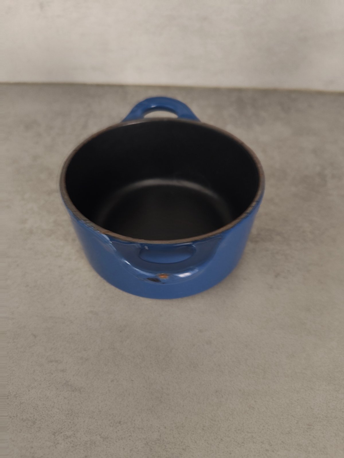 Le Creuset Mini Cast Iron Cocotte – Blue – With Lid — photo 7