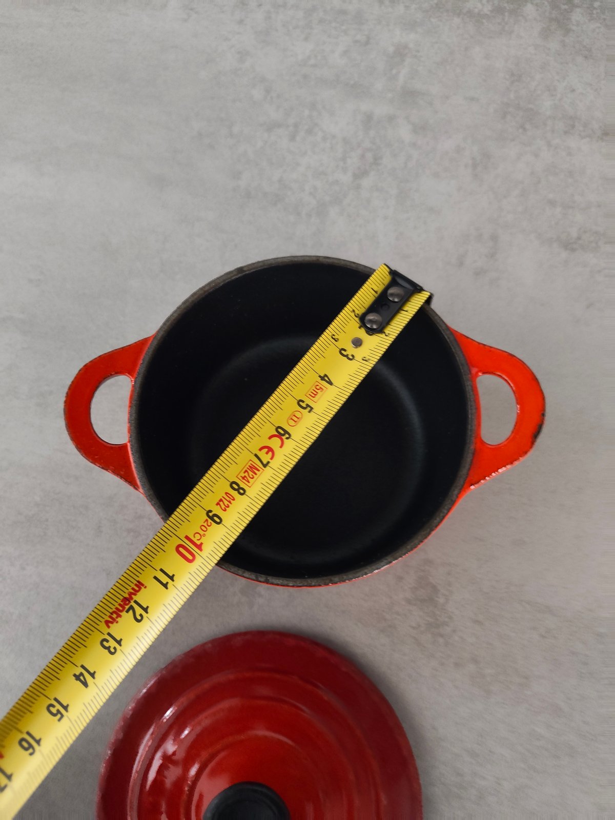 Le Creuset Mini Cast Iron Cocotte – Red – With Lid — photo 8