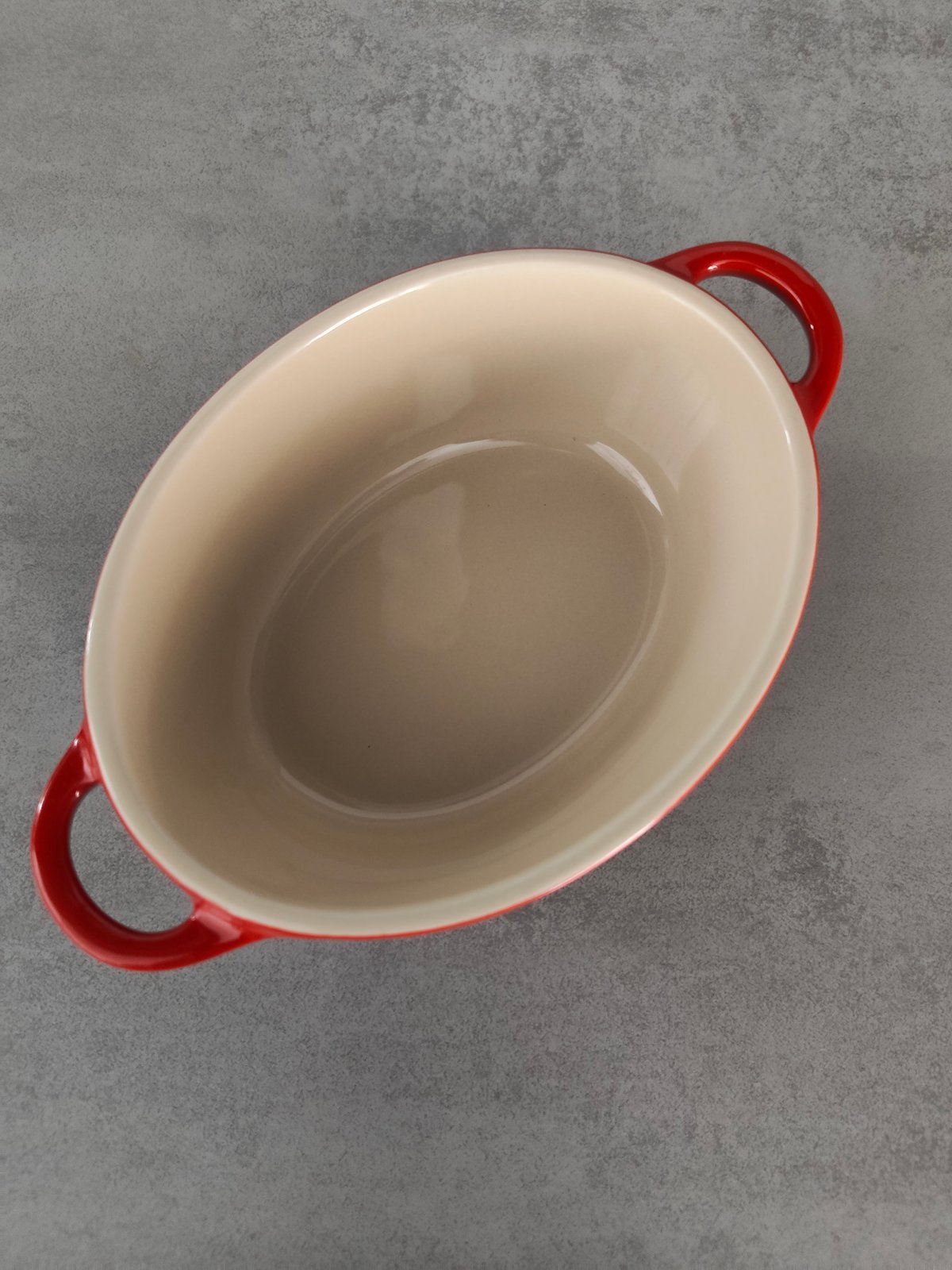 Le Creuset Stoneware Mini Oval Cocotte – Red – With Lid — photo 4