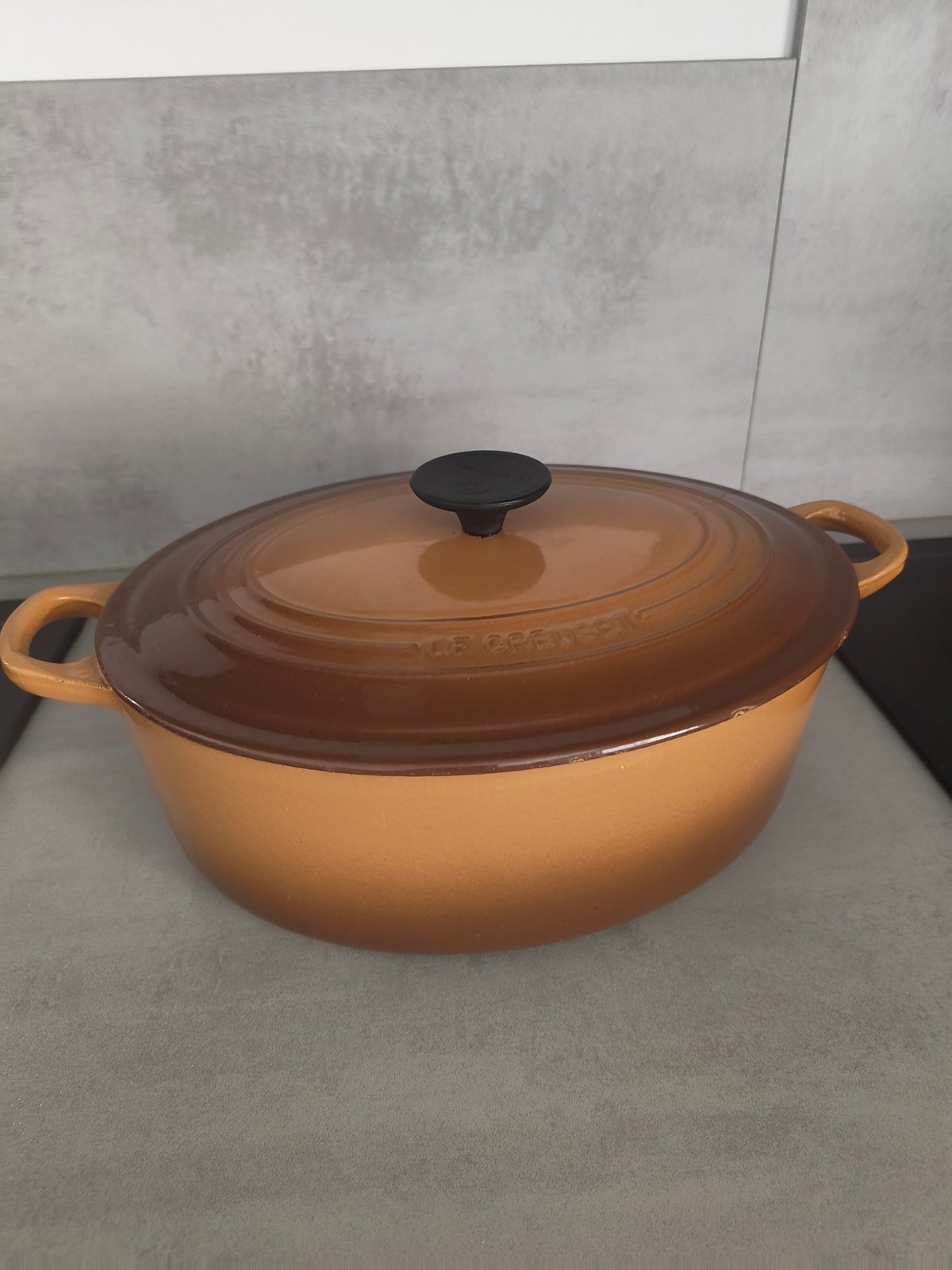 Le Creuset – Vintage Cast Iron Casserole – Model F – Enameled Cast Iron