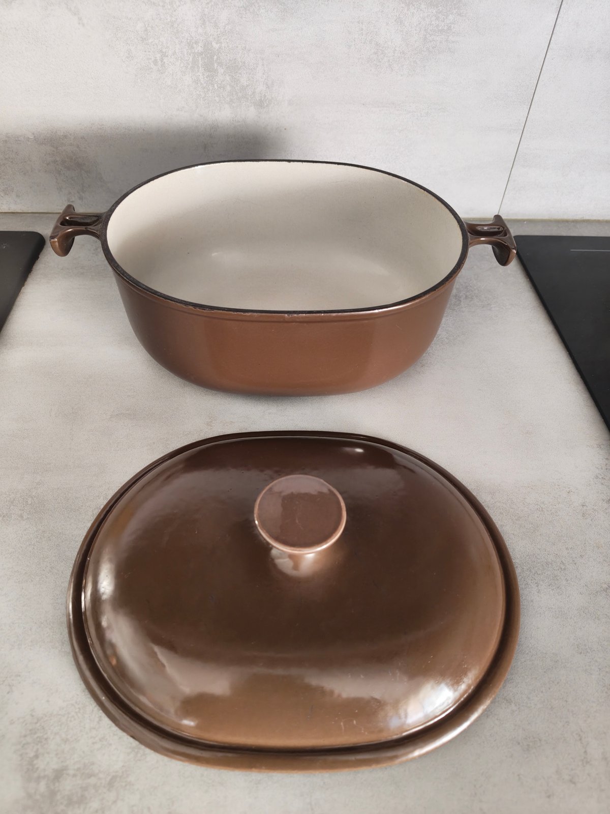 Rare Vintage Le Creuset “La Mama” Cocotte – Designed by Enzo Mari – Enameled Cast Iron — photo 7