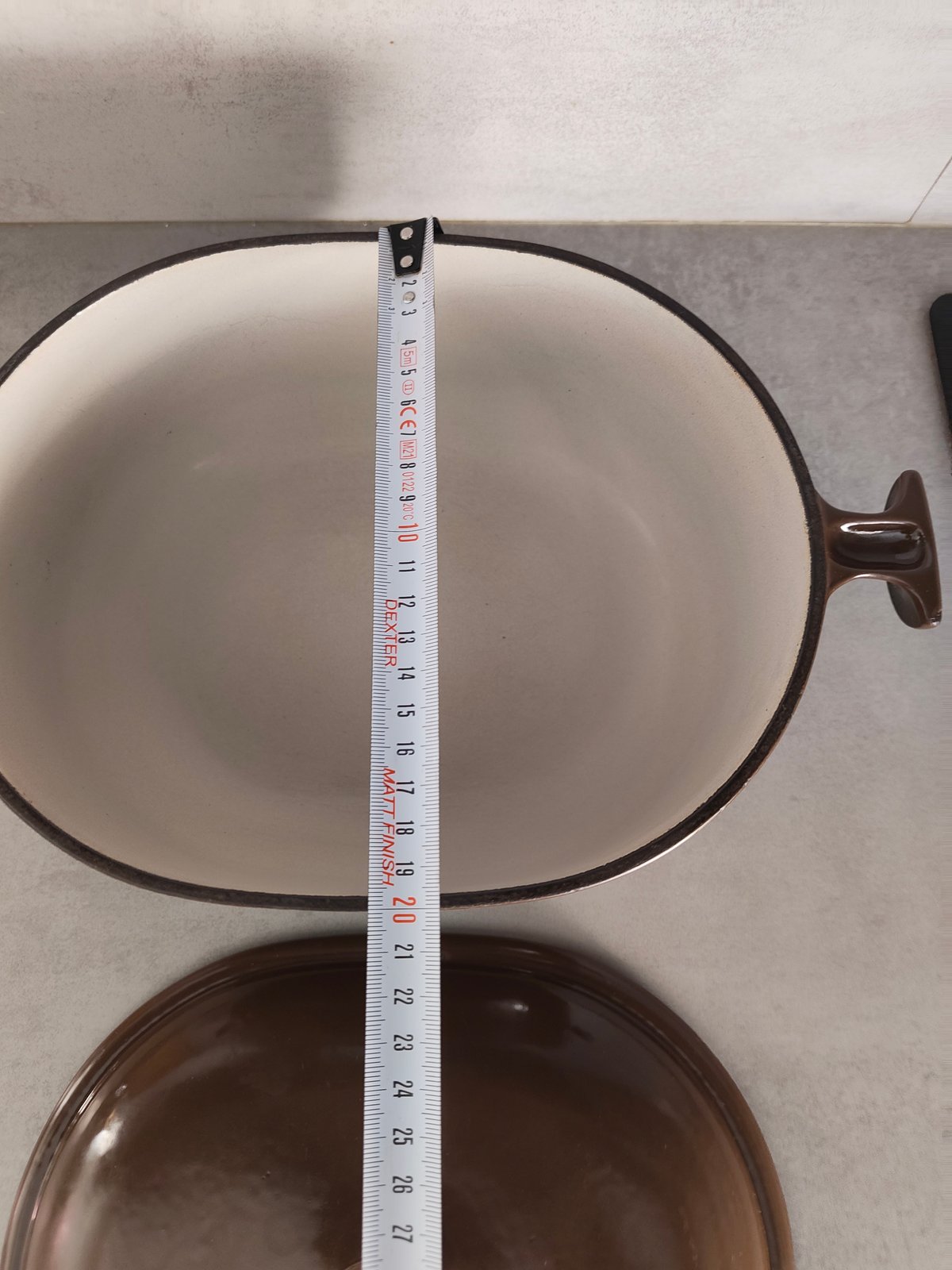 Rare Vintage Le Creuset “La Mama” Cocotte – Designed by Enzo Mari – Enameled Cast Iron — photo 10