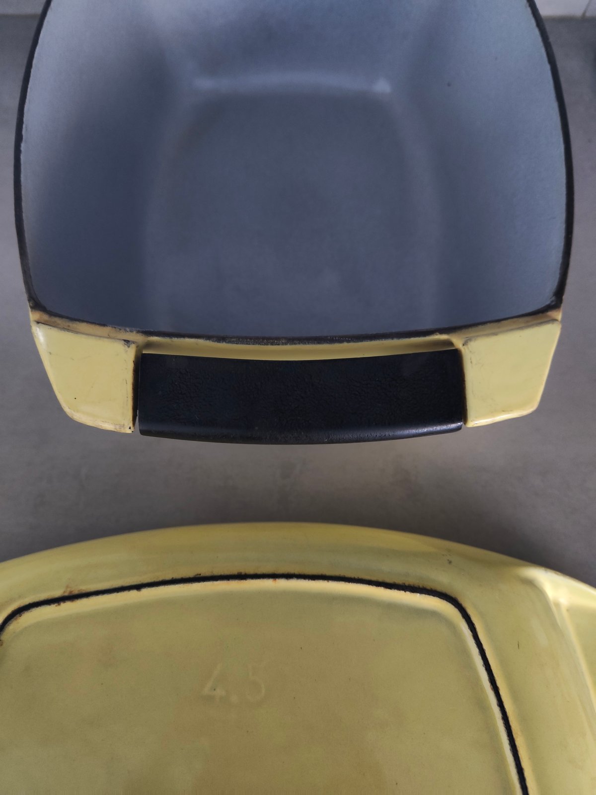 Rare Vintage Le Creuset Raymond Loewy Coquelle Nº45 with Matching Plate & Lid — photo 19