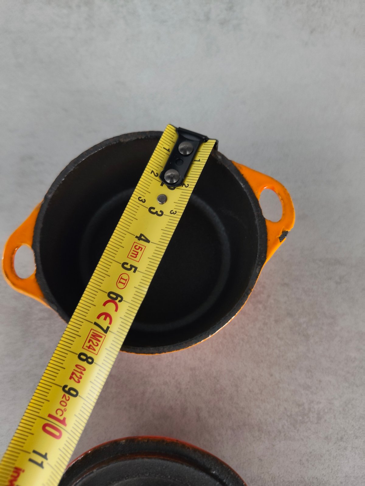 Rare Vintage Mini Cousances Cocotte – Le Creuset Group – Orange Enameled Cast Iron Collectible — photo 4