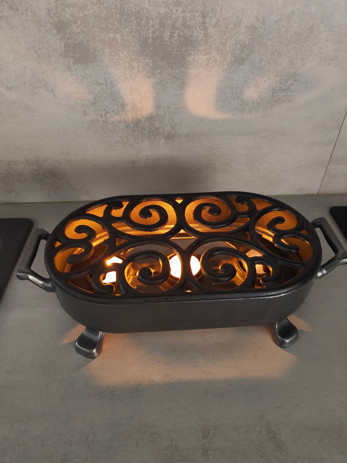 Staub Cast Iron Tealight Food Warmer – Vintage (1970–1980) – Made in France — photo 3