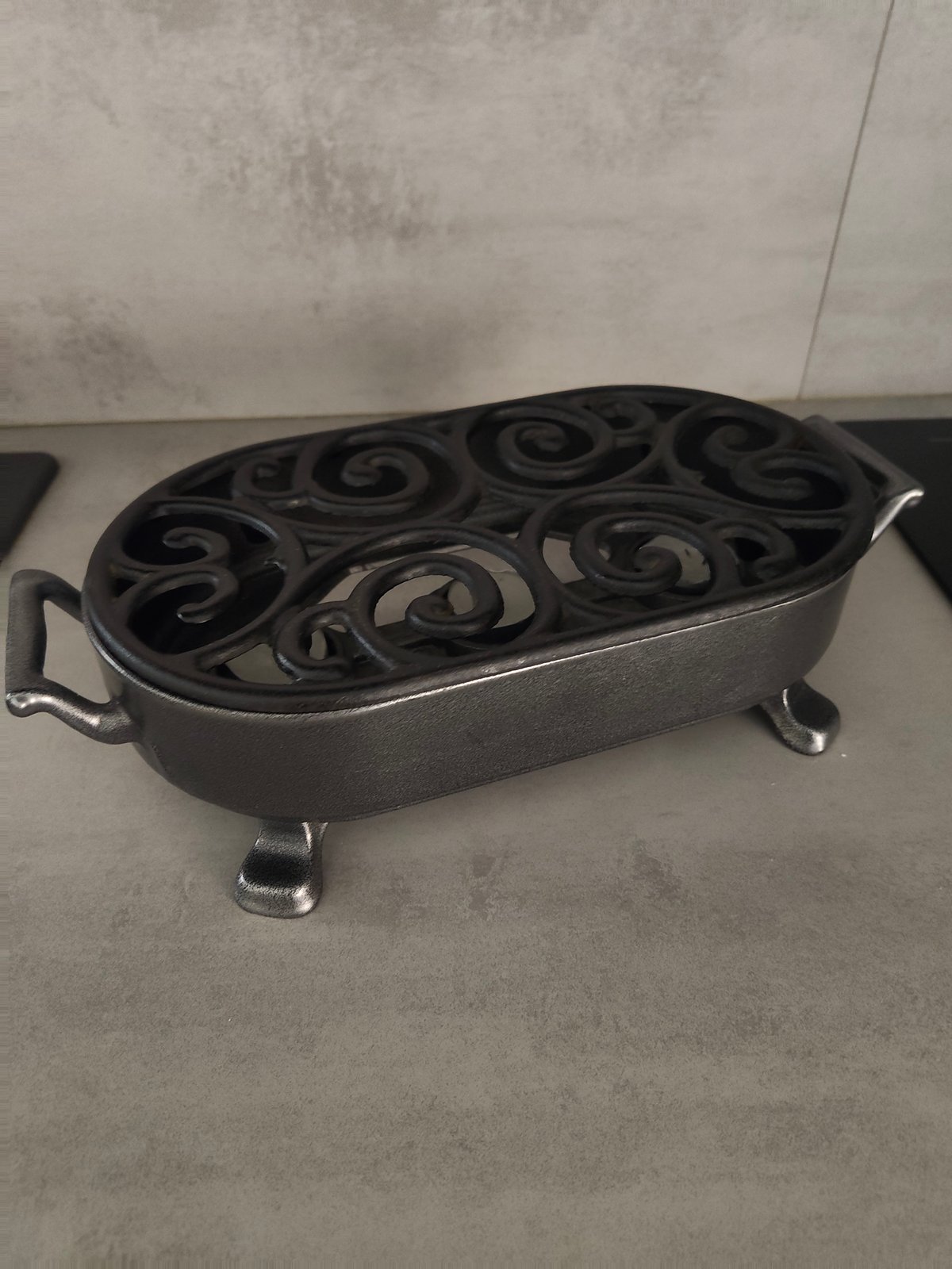 Staub Cast Iron Tealight Food Warmer – Vintage (1970–1980) – Made in France — photo 9