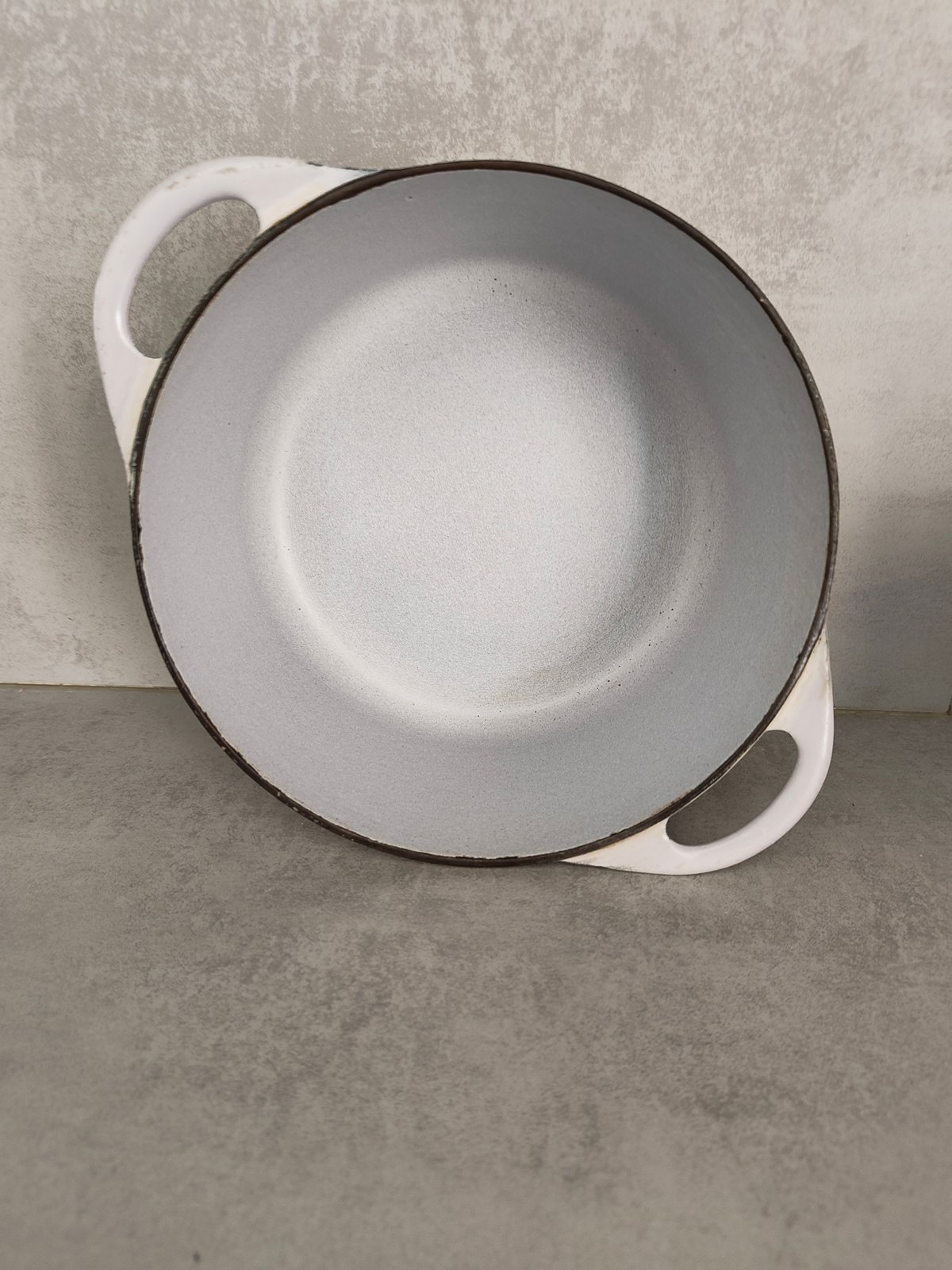 Vintage André Cousances Cocotte by Le Creuset – White Enamel Cast Iron – Size 20 – Made in France — photo 15