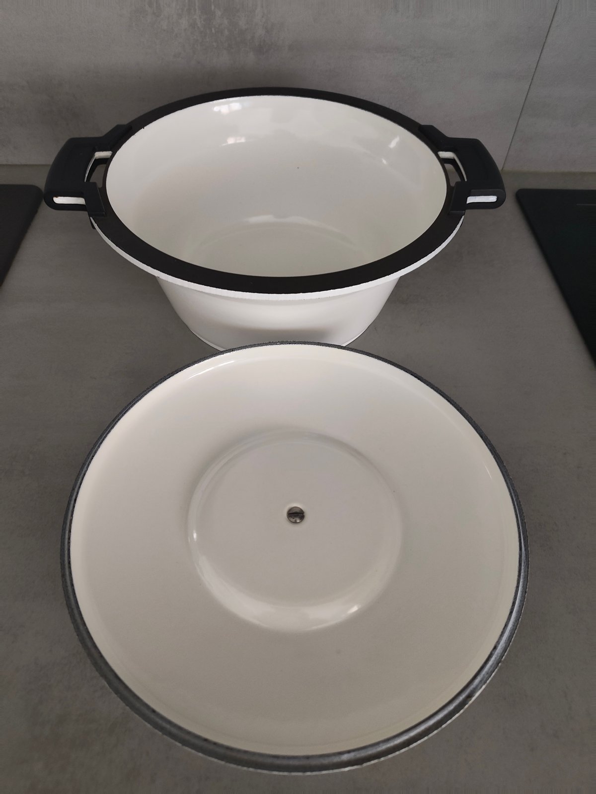Vintage Cousances by Le Creuset Cast Iron Cocotte No. 23 – Made in France – 1980s — photo 13