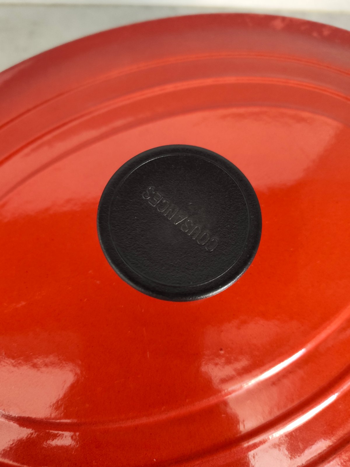 Vintage Cousances by Le Creuset Oval Cocotte – Flame Red / Volcanique – Size 28 – Made in France — photo 6