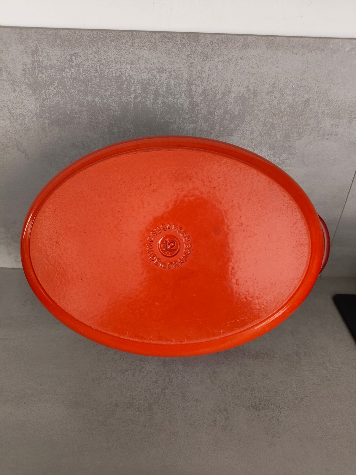 Vintage Cousances by Le Creuset Oval Cocotte – Flame Red / Volcanique – Size 28 – Made in France — photo 13