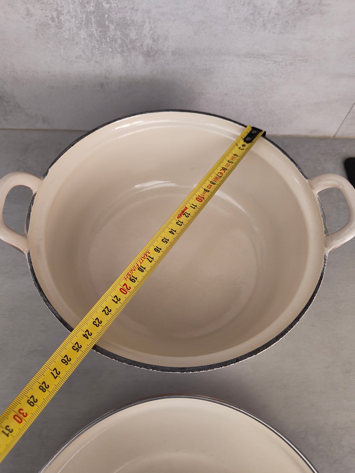 Vintage Cousances Cast Iron Dutch Oven No. 24 – Rare – Made in France – Enameled Casserole — photo 3
