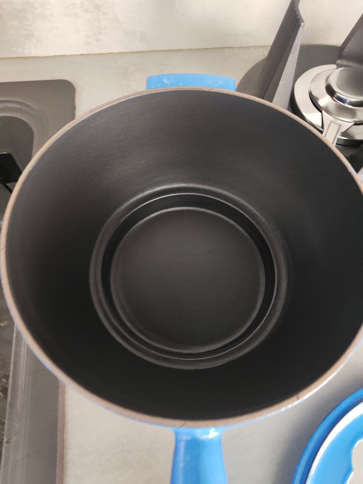 Vintage Cousances (Le Creuset) Cast Iron Fondue Set – Blue — photo 2