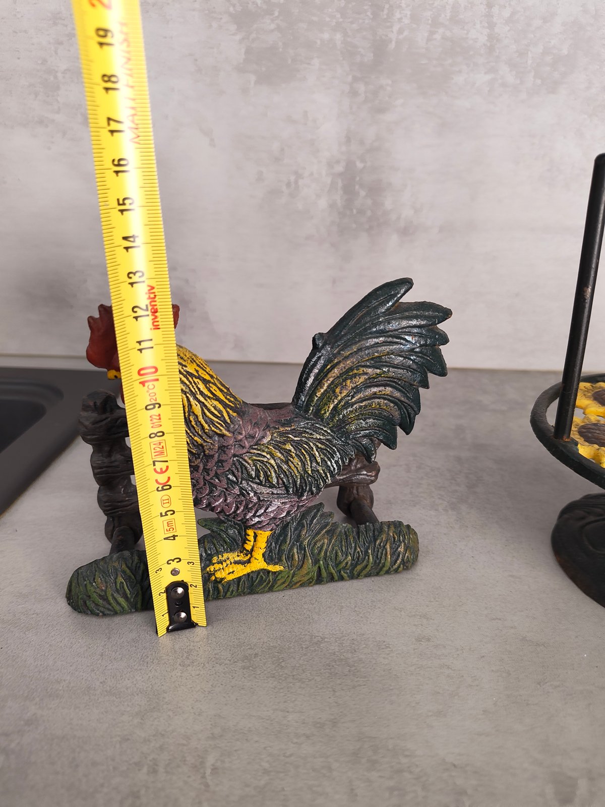 Vintage French Cast Iron Kitchen Set – Rooster Paper Towel Holder & Sunflower Mug Tree — photo 2