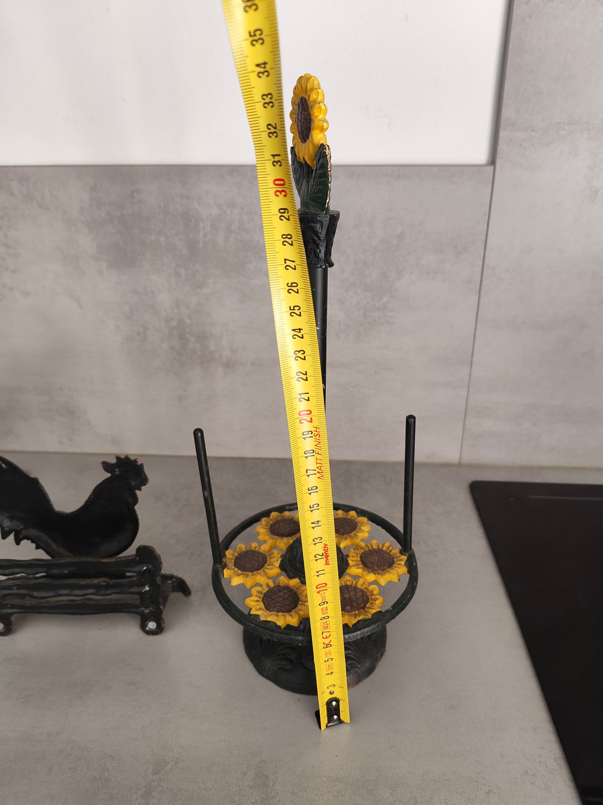Vintage French Cast Iron Kitchen Set – Rooster Paper Towel Holder & Sunflower Mug Tree — photo 11