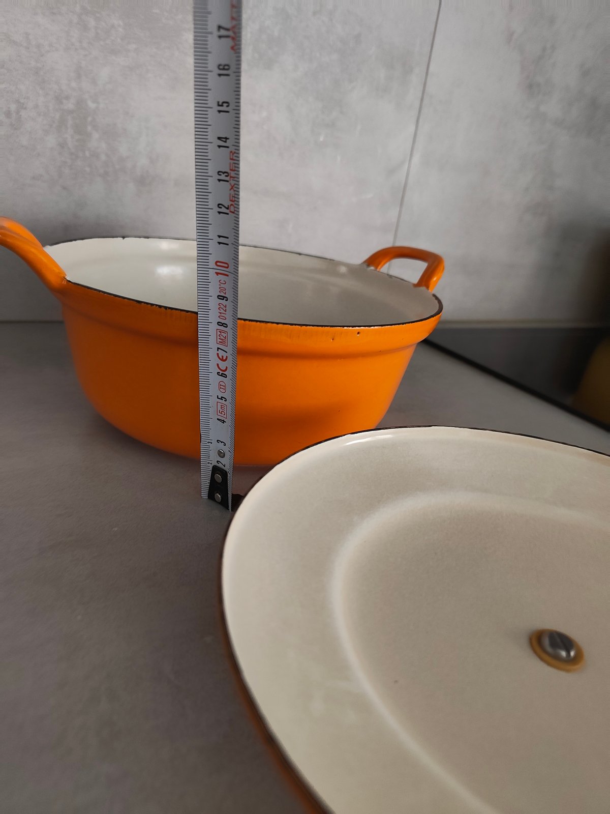 Vintage Le Creuset Cast Iron Casserole Dish – Model 20 – Made in France (1960–1970) — photo 5