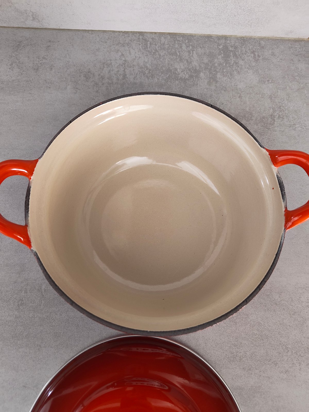 Vintage Le Creuset Cast Iron Dutch Oven No. 20 – Made in France – Enameled Casserole — photo 11