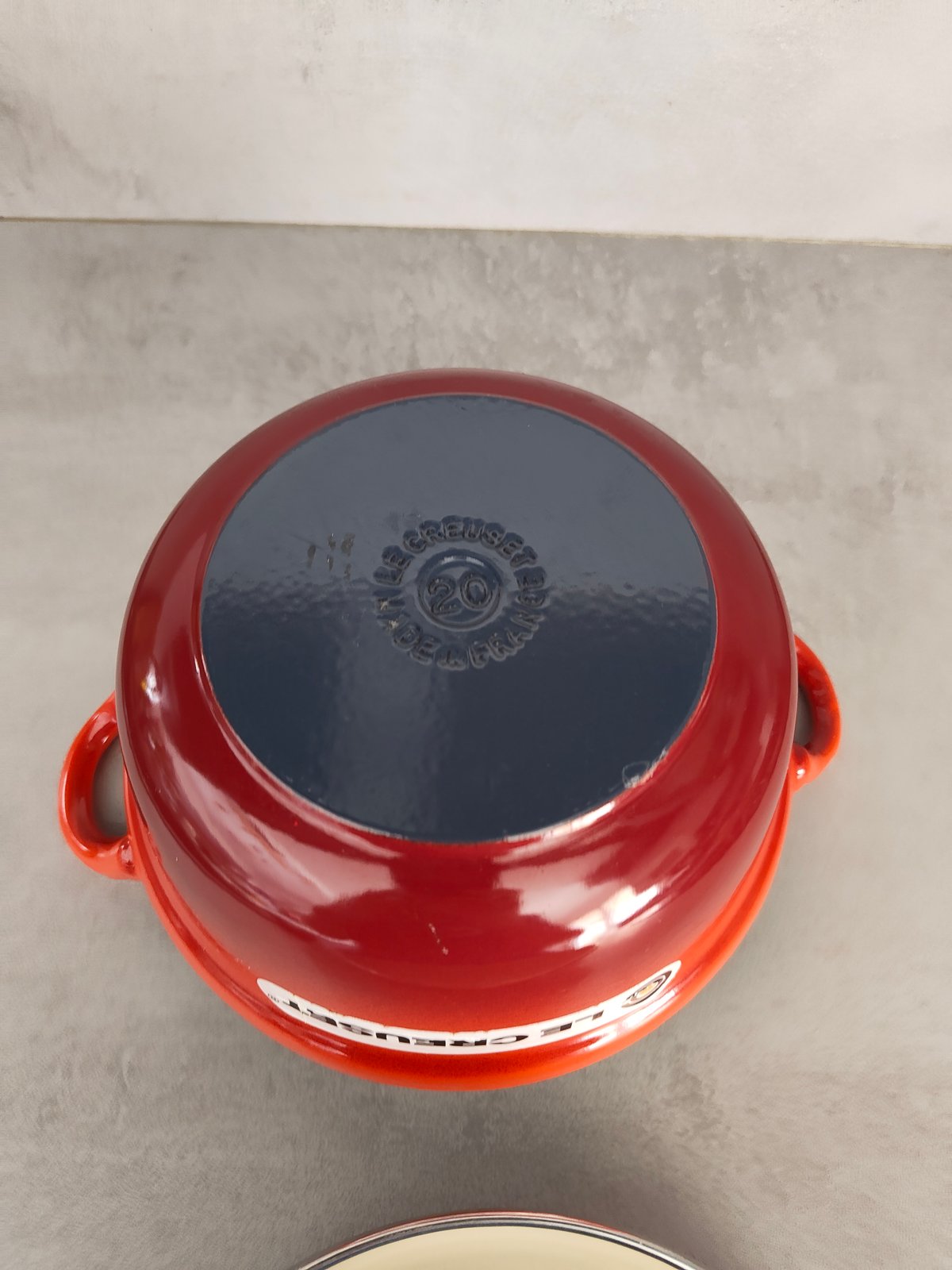 Vintage Le Creuset Cast Iron Dutch Oven No. 20 – Made in France – Enameled Casserole — photo 13