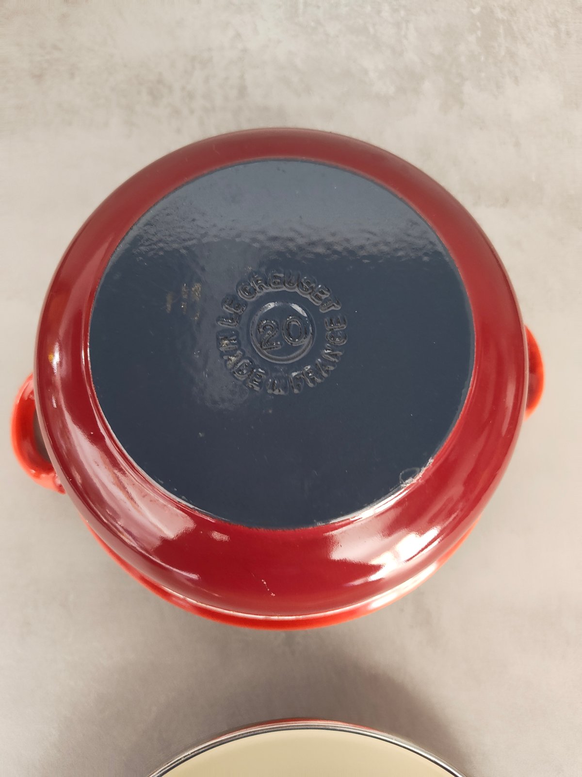 Vintage Le Creuset Cast Iron Dutch Oven No. 20 – Made in France – Enameled Casserole — photo 14