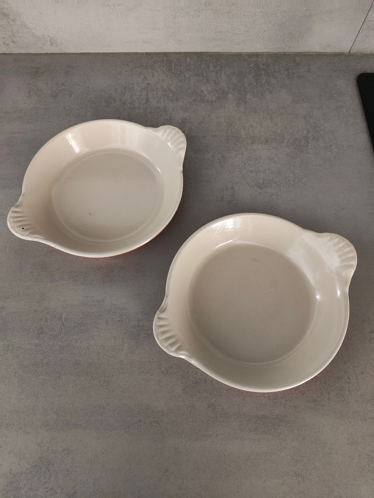 Vintage Le Creuset Cast Iron Plates – Set of 2 (Orange Enamel, Made in France) — photo 6