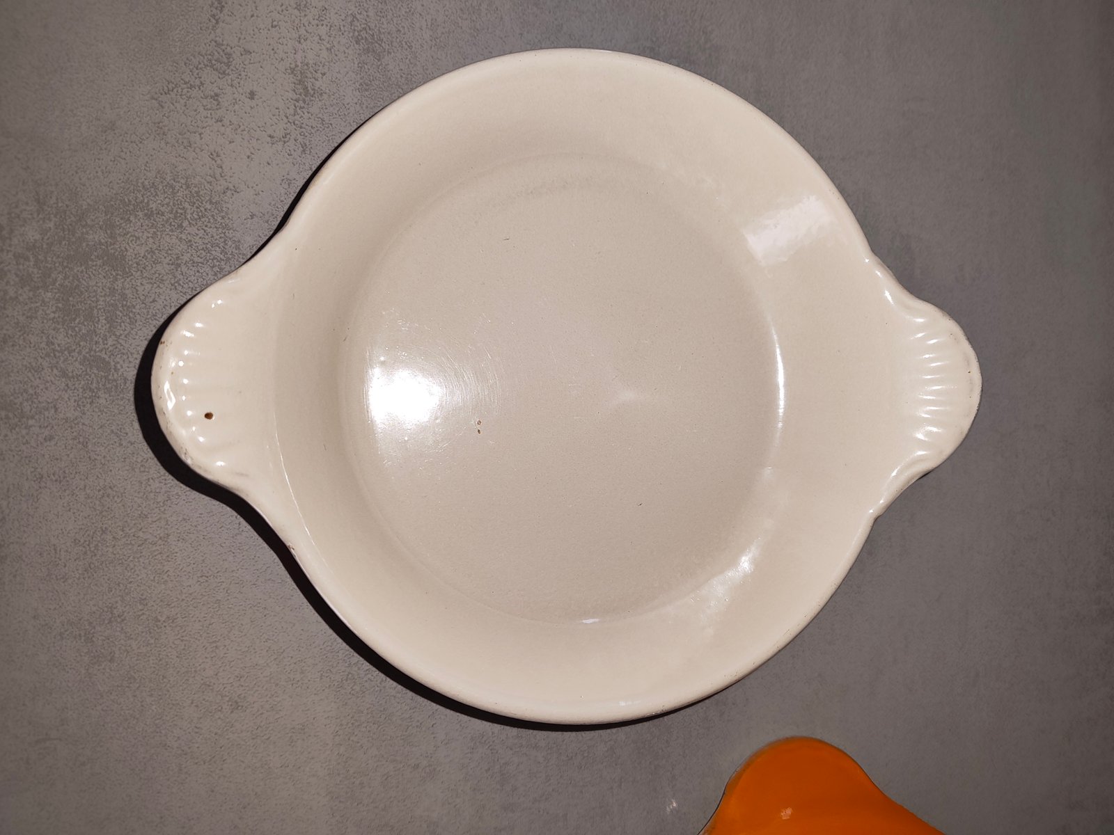 Vintage Le Creuset Cast Iron Plates – Set of 2 (Orange Enamel, Made in France) — photo 8