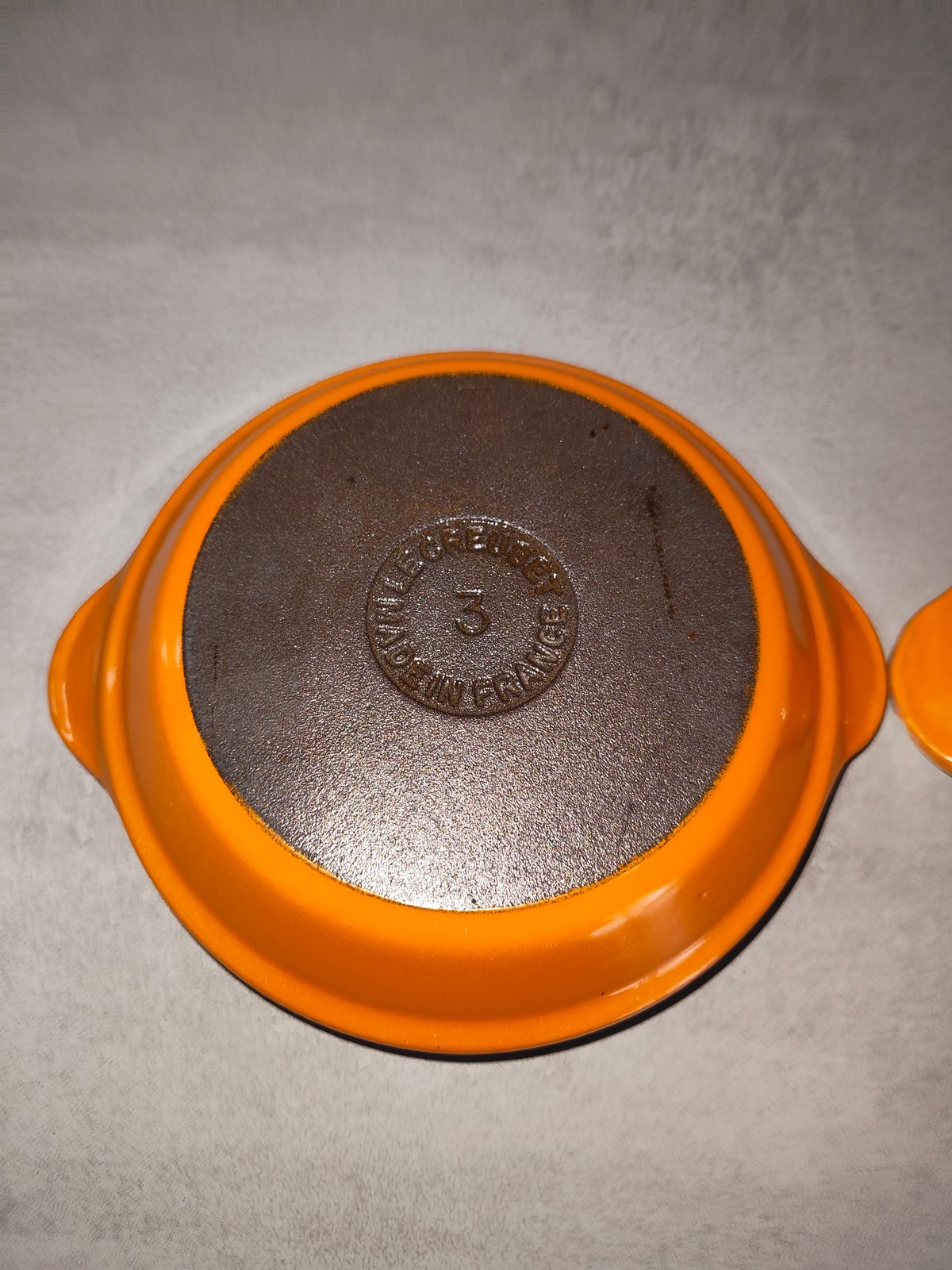 Vintage Le Creuset Cast Iron Plates – Set of 2 (Orange Enamel, Made in France) — photo 9