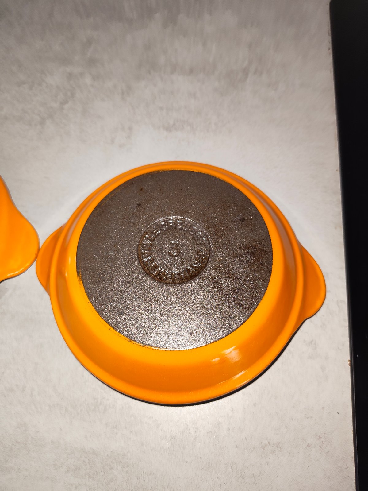 Vintage Le Creuset Cast Iron Plates – Set of 2 (Orange Enamel, Made in France) — photo 10