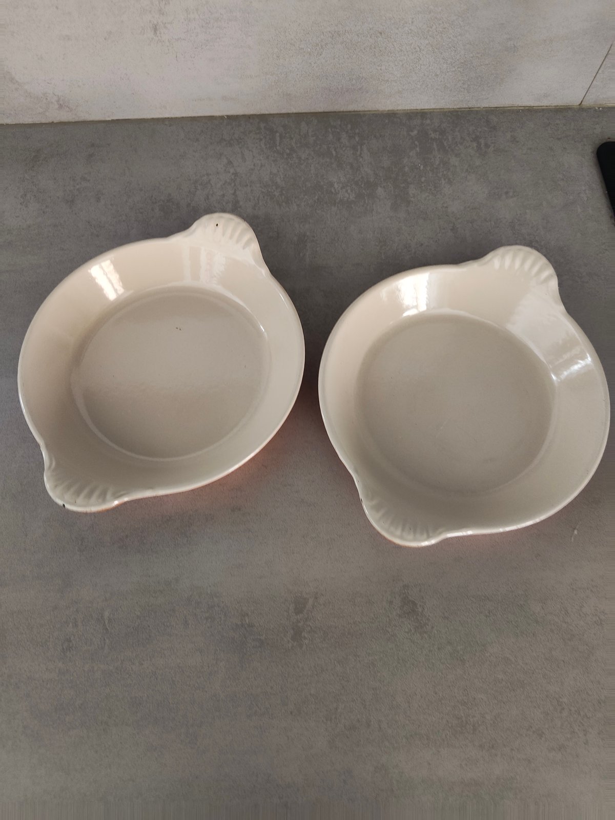 Vintage Le Creuset Cast Iron Plates – Set of 2 (Orange Enamel, Made in France) — photo 13