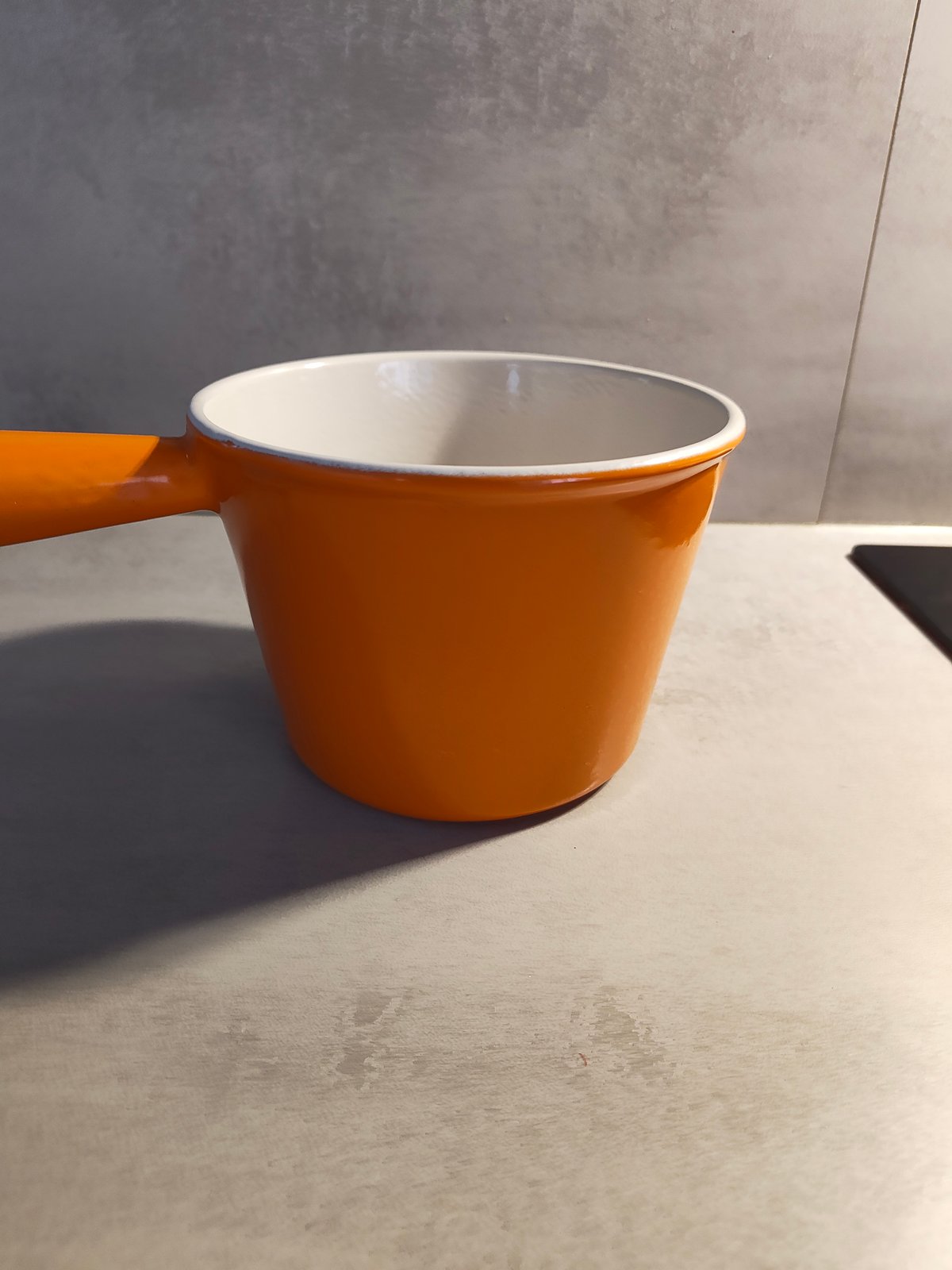 Vintage Le Creuset Cast Iron Saucepan – Orange – New / Never Used – Made in France — photo 7