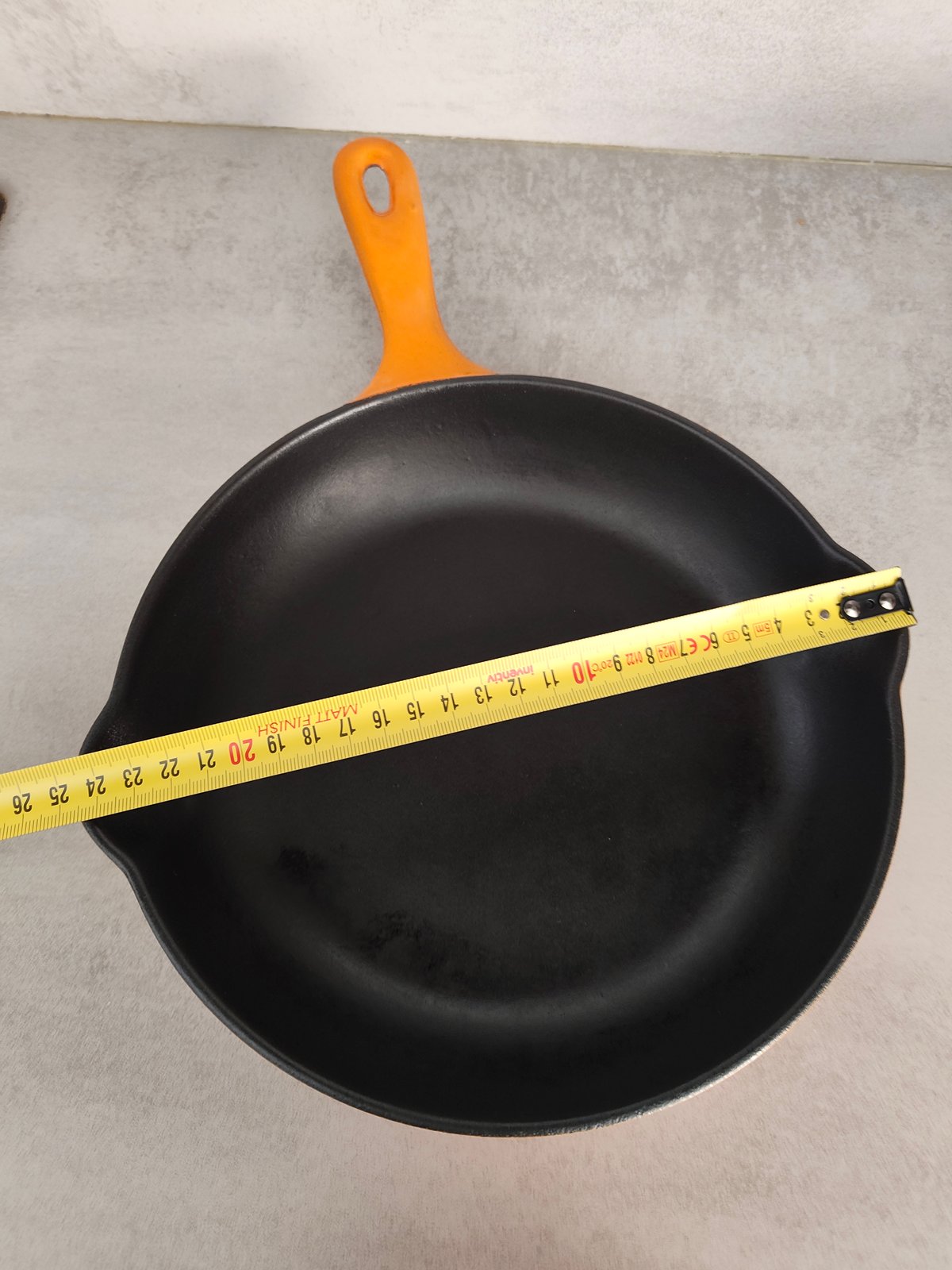 Vintage Le Creuset Cast Iron Skillet (23 cm) — photo 7