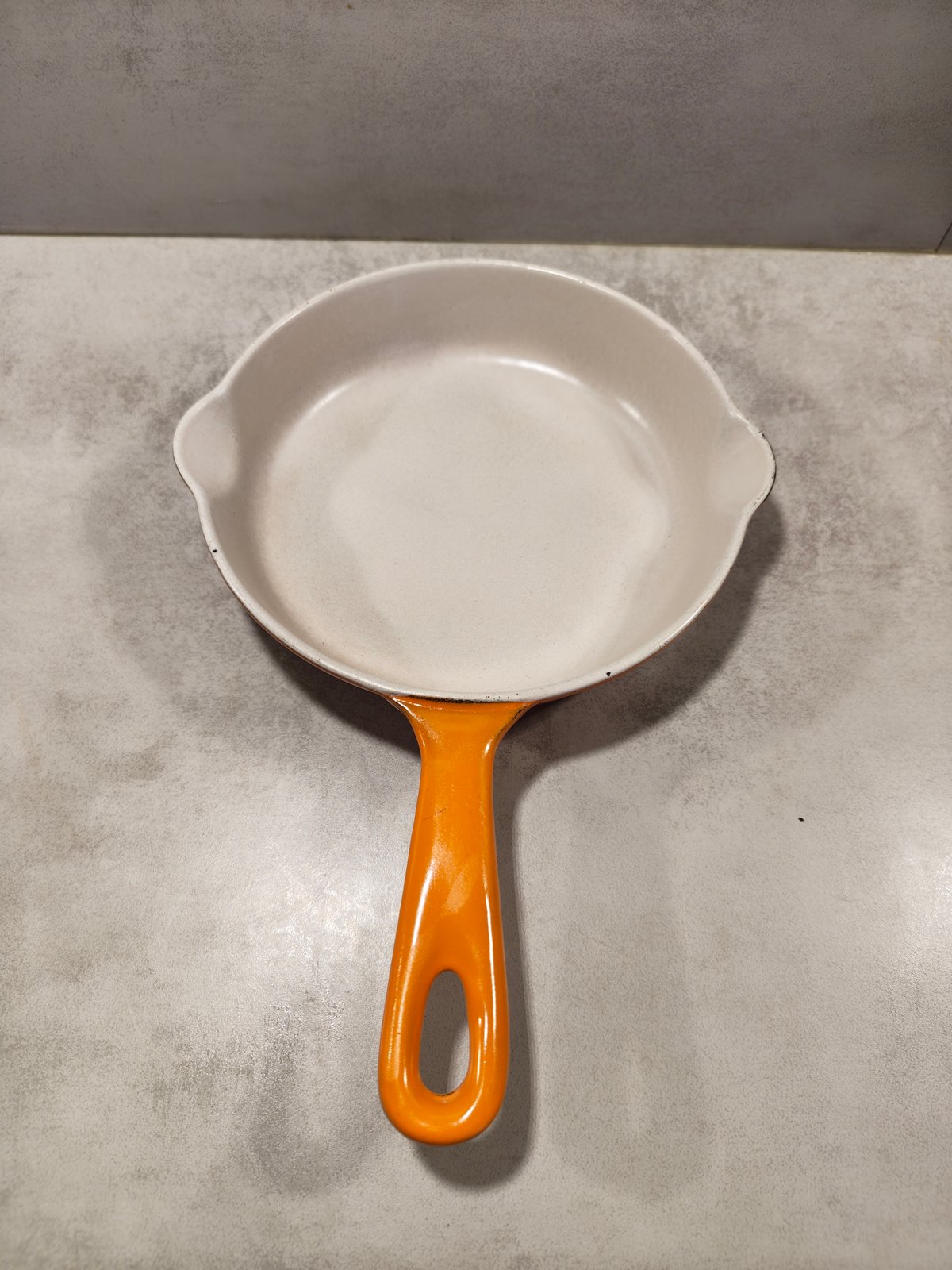 Vintage Le Creuset Cast Iron Skillet / Small Saucepan No.16 – Made in France (1960–1970) — photo 6