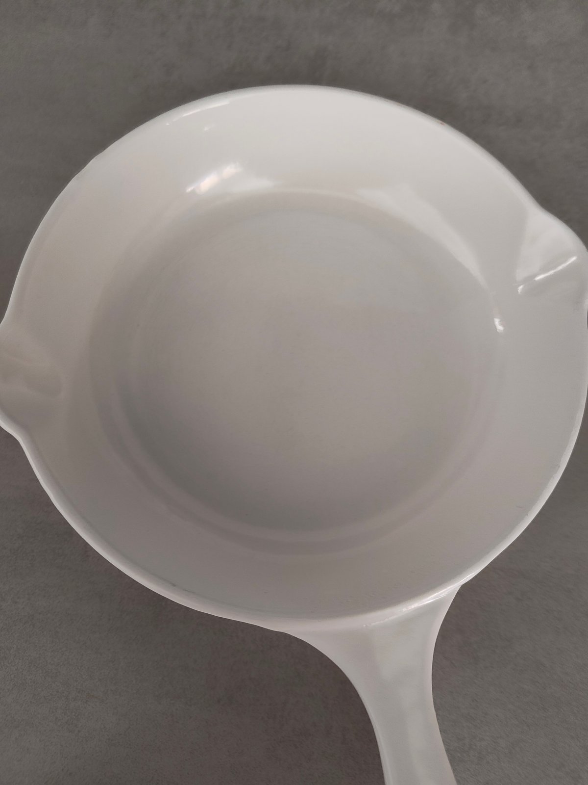 Vintage Le Creuset Cast Iron Skillet – White Enamel – Size 20 — photo 7
