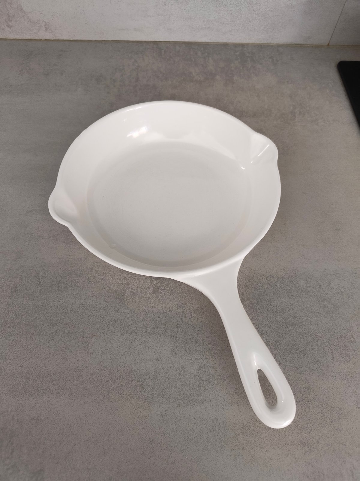 Vintage Le Creuset Cast Iron Skillet – White Enamel – Size 20 — photo 9