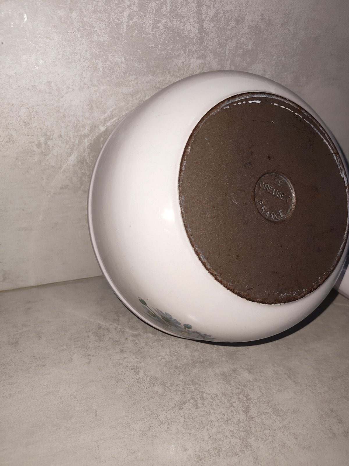 Vintage Le Creuset Enamel Saucepan – Rare Floral Daisy Pattern – French Cast Iron – 1970s Retro Kitchen — photo 2