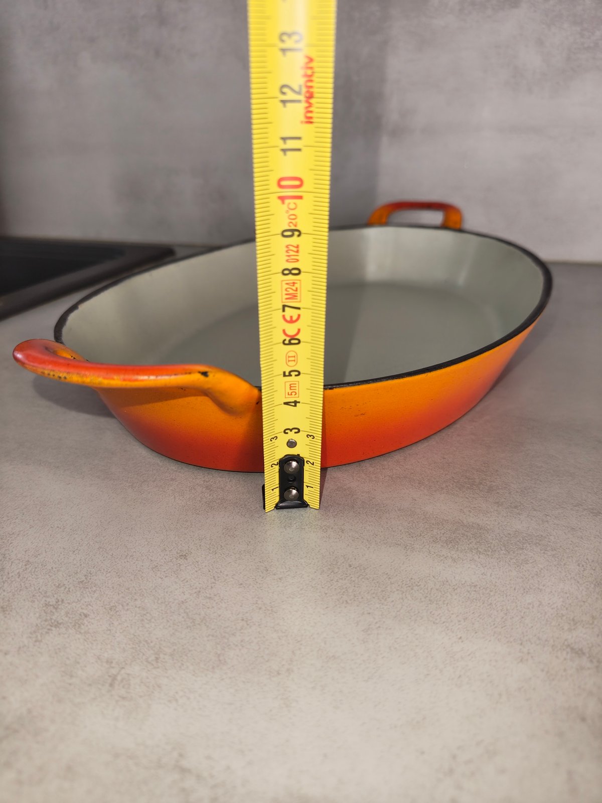 Vintage Le Creuset Oval Cast Iron Dish – Orange – Made in France – Rare Piece — photo 7